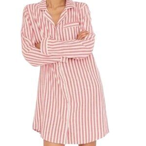 Red & White Striped Button-Down Nightshirt By Stars Above Long Sleeves Flannel M